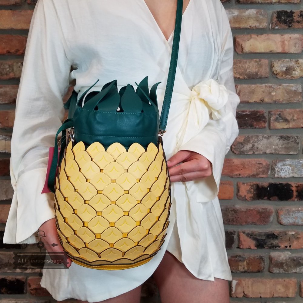 AUTHENTIC Kate Spade Pineapple Pina Colada Yellow Green Stems CROSSBODY Bucket